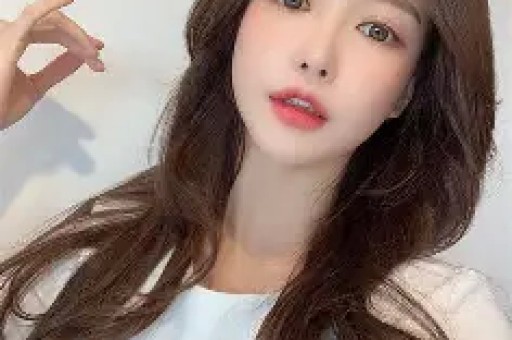 阿Sa蔡卓妍被传婚变官宣结婚仅二十天网友扒出含泪照片出处